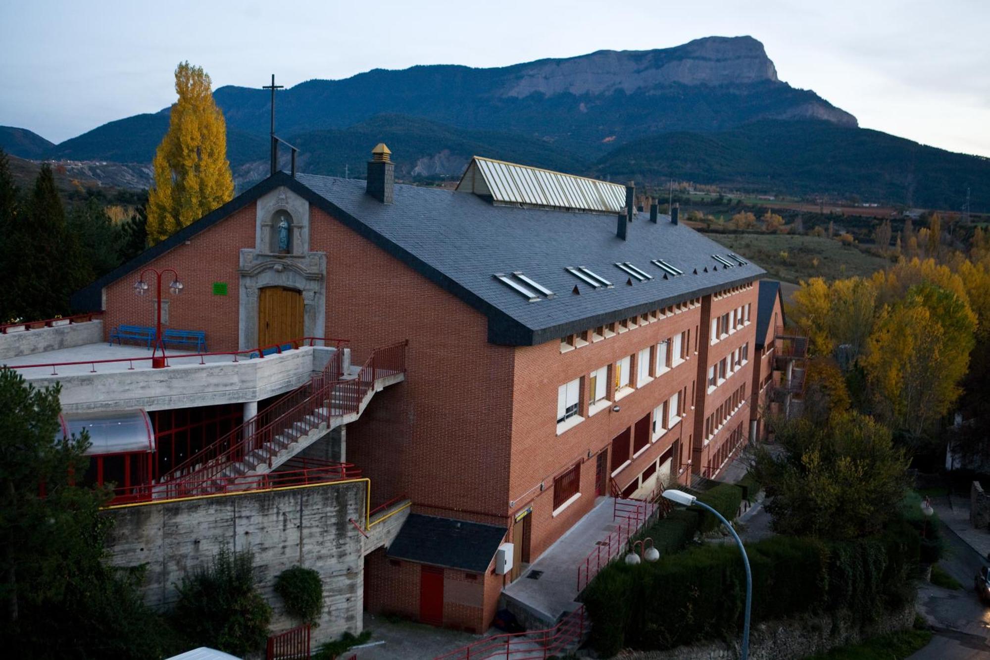 Residencia Albergue Jaca Luaran gambar